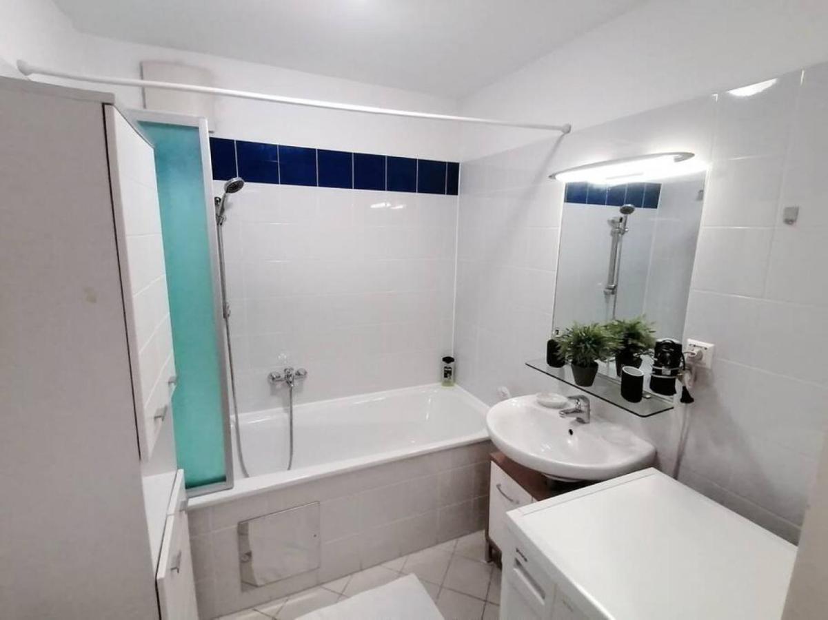 فيينا Nd Exquisites Wundervolles Ruhiges Terrassenapartment Mit Garage المظهر الخارجي الصورة