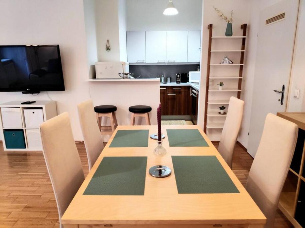 فيينا Nd Exquisites Wundervolles Ruhiges Terrassenapartment Mit Garage المظهر الخارجي الصورة