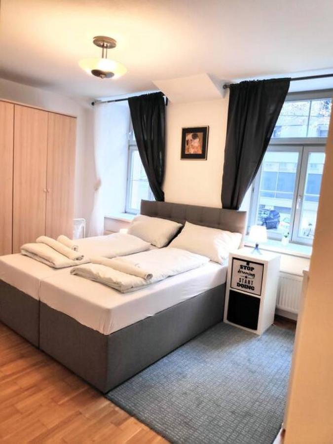 فيينا Nd Exquisites Wundervolles Ruhiges Terrassenapartment Mit Garage المظهر الخارجي الصورة