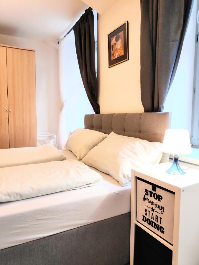 فيينا Nd Exquisites Wundervolles Ruhiges Terrassenapartment Mit Garage المظهر الخارجي الصورة